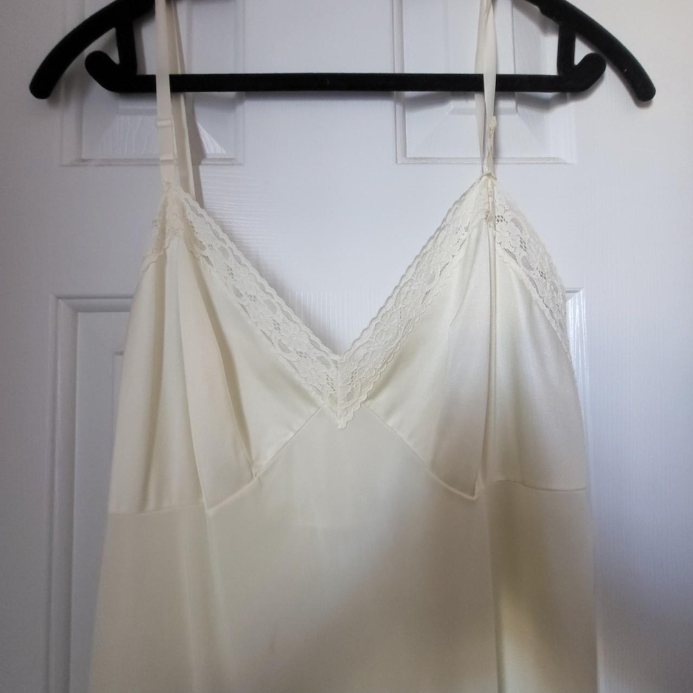Cream Satin Lace Trim Chemise